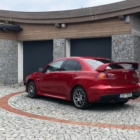 Mitsubishi Lancer Evo 10