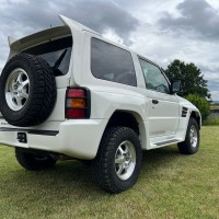 Mitsubishi Pajero Evolution