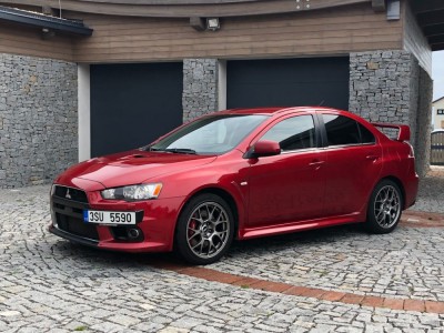 Mitsubishi Lancer Evo 10