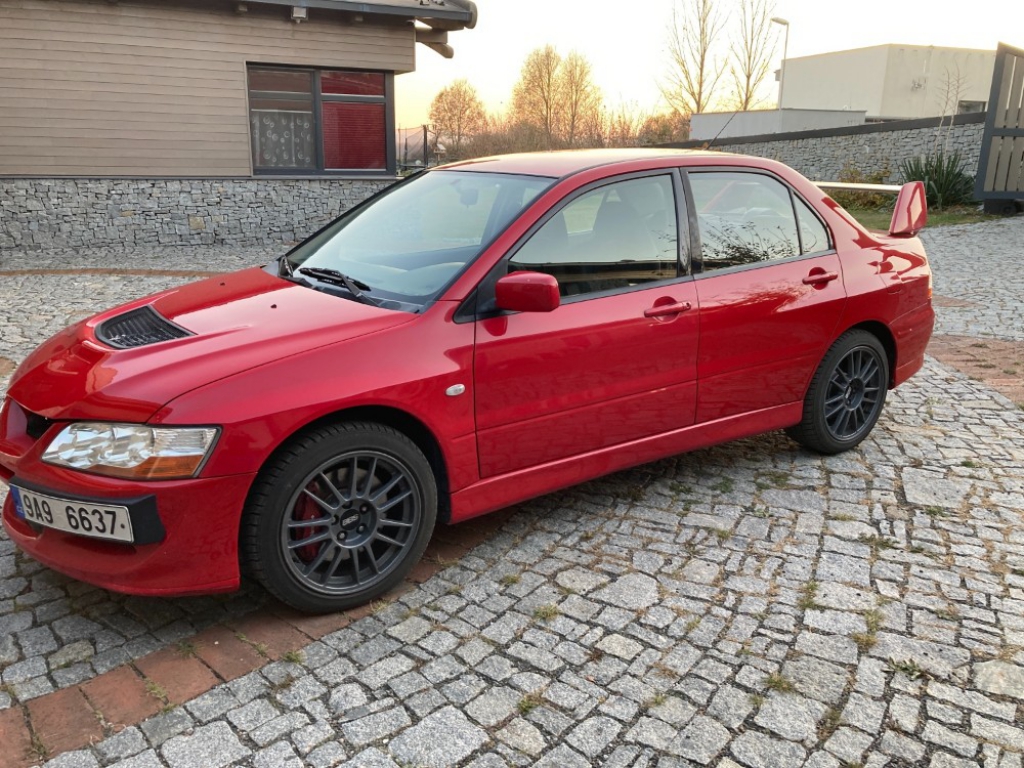Mitsubishi Lancer Evo 8 US ver.